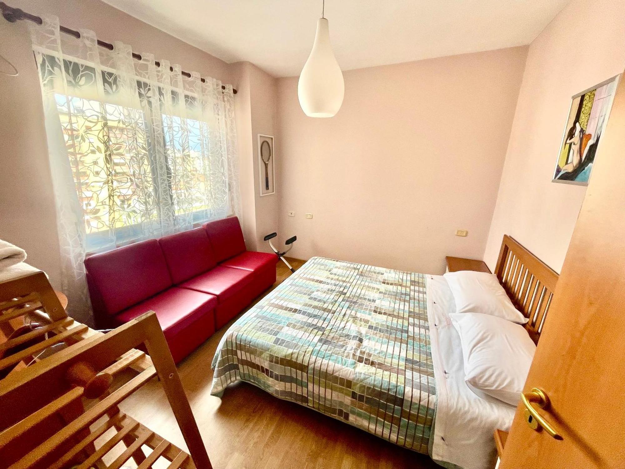 Easy Peasy - 9Th Floor View Downtown Apartment Tirana Bagian luar foto